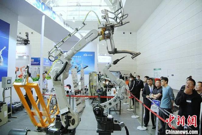 2014年12月08日毛桂花注册资本1000主营产品可编程序控制器